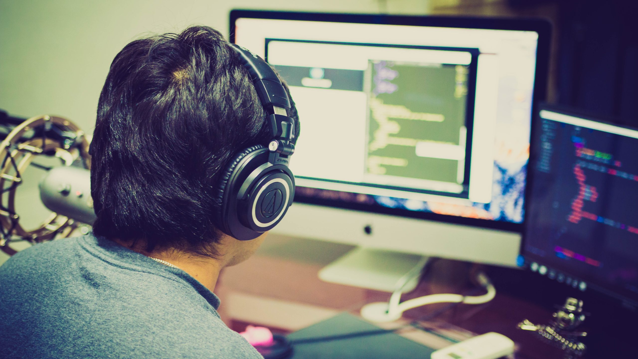 7 Tips Coders Can Use to Stay Focused and Productive